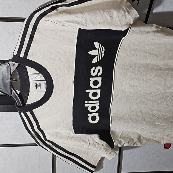 Adidas Cream Black Tee Shirt Size Medium - Picture 2 of 6